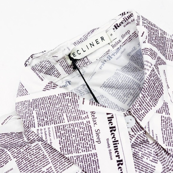 Recliner Newspaper Print Magazine Pajama Top SZ S - Picture 6 of 11